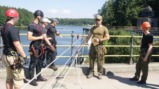 Kurs instruktorów z zakresu prowadzenia zajęć wysokościowych