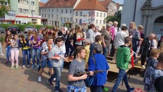 Happening na lubańskim Rynku „BEZPIECZNY SENIOR”