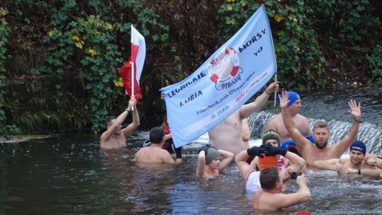 Zimno mokro i radośnie