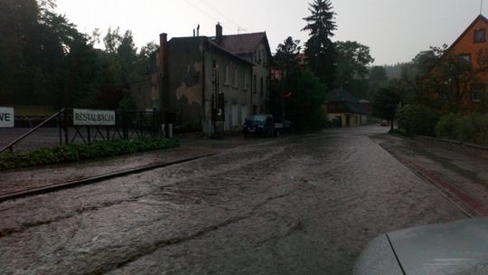 Nawałnica przeszła nad Bolesławcem i Świeradowem