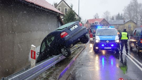 Zawisł na barierze energochłonnej