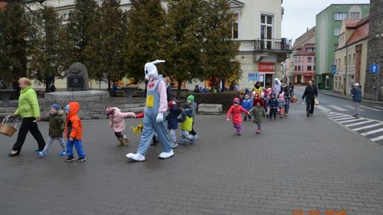 Kurczak, zając i baranek zwiastują Wielkanocny poranek