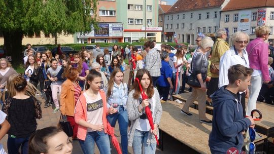 Happening na lubańskim Rynku „BEZPIECZNY SENIOR”