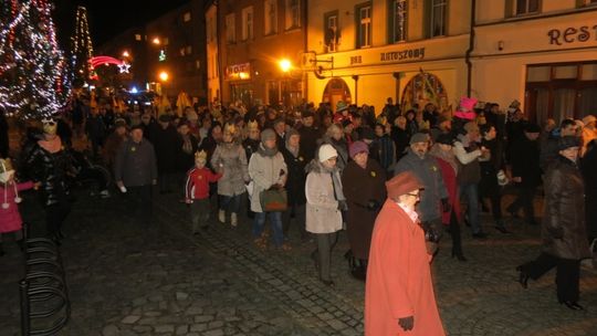 Tłumy w lubańskim Orszaku