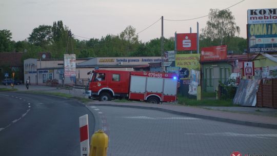 Pożar warsztatu przy ul. Rybackiej