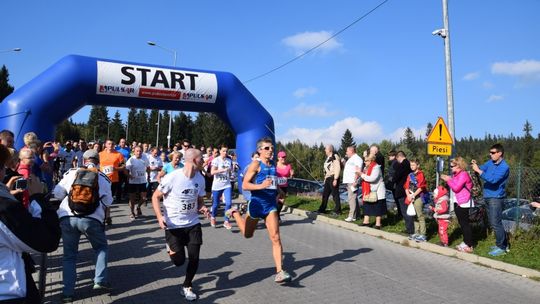 Ponad 400 osób pobiegło w 4F RUN Świeradów Zdrój!