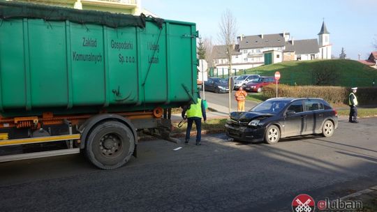 Wypadek na Kazimierza Wielkiego w Lubaniu