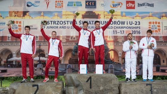 Brązowy medal podczas MŚ w slalomie kajakowym juniorów