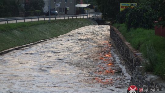 Oberwanie chmury nad Olszyną