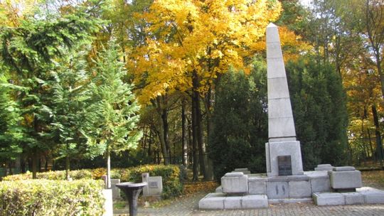Historia cmentarza wojennego na Kamiennej Górze