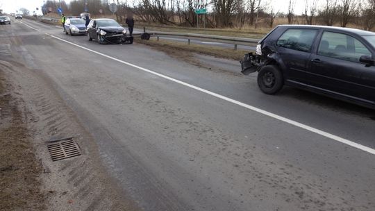 Kolizja przy zjeździe na autostradę